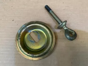 PORSCHE 944 SPACE SAVER SPARE WHEEL DIE DOWN BOLT & WASHER DISC - Picture 1 of 6