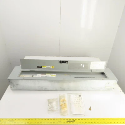 GE AQC3122ATX 225A 12-Space Circuit Panelboard 208Y/120V 3PH 4W (8) 60A Breakers - Image 1 of 4