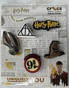 Harry Potter Confezione da 5 Cappelli Smistamento Boccino Dorato 9 3/4 Crocs Jibbitz Charms Scarpe - Foto 1 di 4