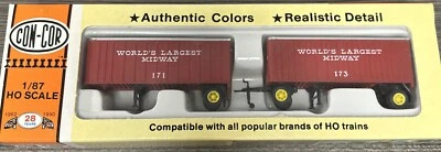 Con-Cor HO RTR #0004-008134 27’ Ribbed Trailer 2 Pk World Largest Midway - Image 1 of 4