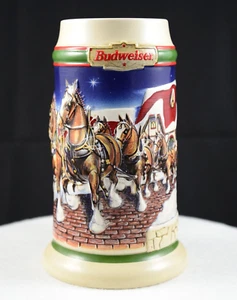 Tazza birra Budweiser 1998 Grant's Farm Holiday Stein CS343 Clydesdales alta 7" - Foto 1 di 10