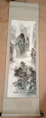 Pintura de pergamino chino hermoso paisaje montaña cascadas campamento de verano... Foto 1 de 4