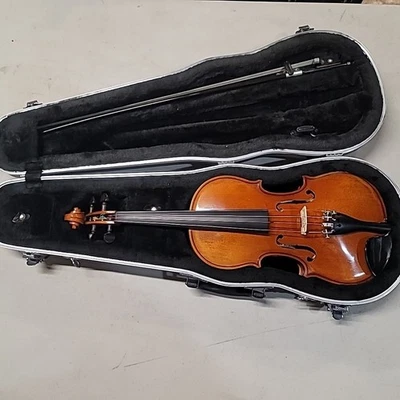 Glaesel Shop Adjusted VI30E2 2/4 Violin Stringed School Instrument w/ Bow C PICS - Image 1 of 4