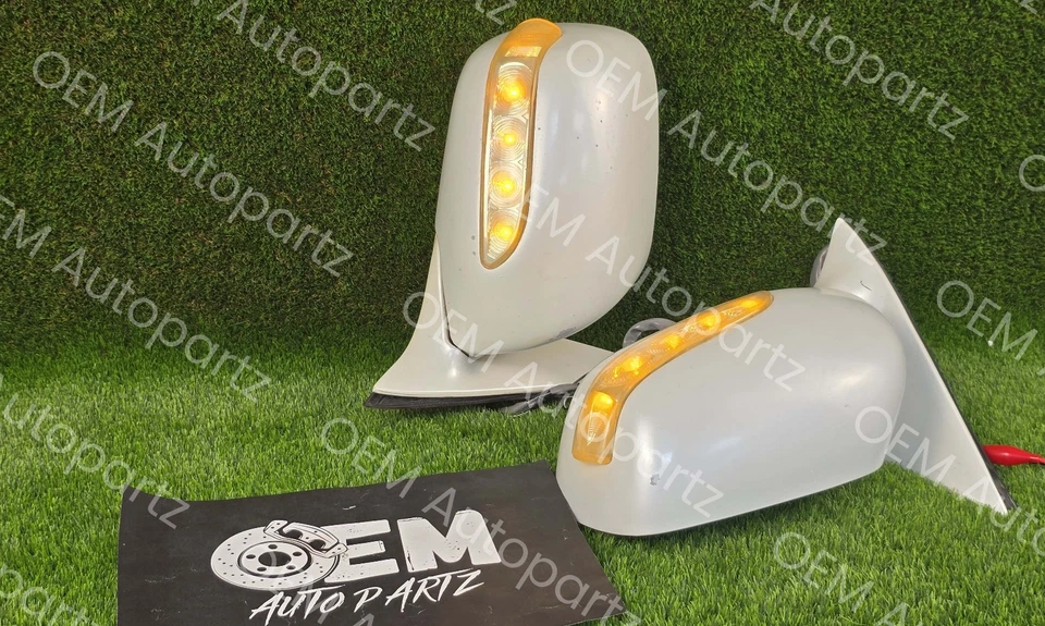 Пара боковых зеркал Lexus LS430 2001-2006 годов выпуска со светодиодными фарами оригинальные L & R jdm б/у - Изображение 1 из 4