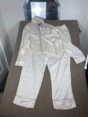 Juego Pijama Express Blanco Satinado XL Foto 1 de 4