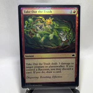 Take Out the Trash Bloomburrow Folie - Bild 1 von 5