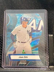Juan Soto 2024 Topps Stadium Club Chrome Triumvirates - Yankees - Picture 1 of 2