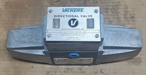 Válvula direccional Vickers 578787 DG4S4LW 018C 50. - Imagen 1 de 6