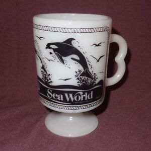 Sea World Pedestal Coffee Mug 9 oz Cup Milk Glass Killer Whale Dolphins Black  