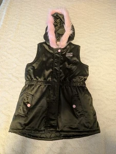 Juicy Couture Girls 8 - 10 Puffer Vest Jacket Olive Green Faux Fur Hood Pockets - Picture 1 of 8