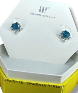 BP Seal It With A Kiss RBP8577 Lab Created London Blue Sapphire Ice Crystal Nuovo con scatola - Foto 1 di 3