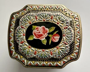 Vintage Hinged Embossed Metal Tea/Candy Tin Floral Roses Trinkets Box England - Picture 1 of 8