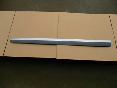  2000 2001 2002 2003 2004 2005 2006 LINCOLN LS RIGHT DOOR PILLAR MOLDING TRIM OE - Image 1 of 4