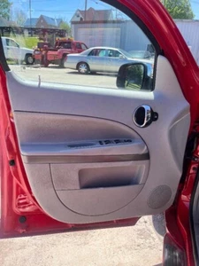 2009 Chevrolet HHR Front Left Driver Side Door Panel - Picture 1 of 1