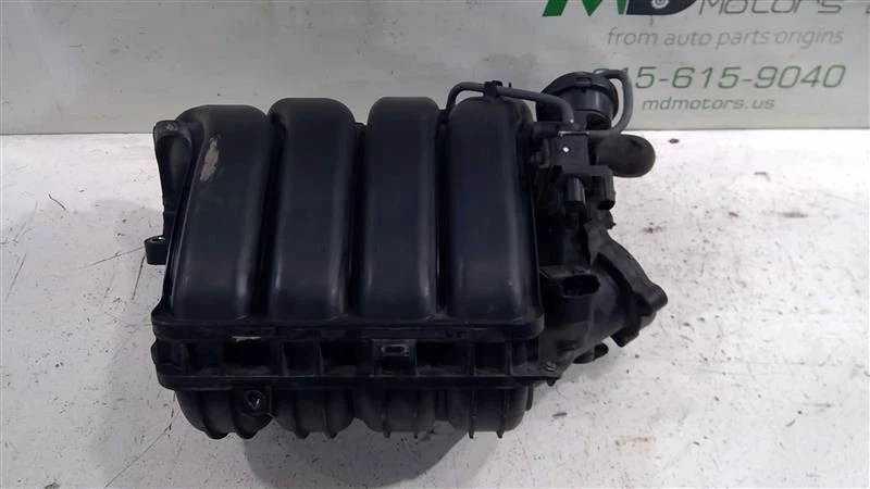 Colector de admisión superior Hyundai Elantra 2011-2013 OEM 28310-2E200 Foto 1 de 4