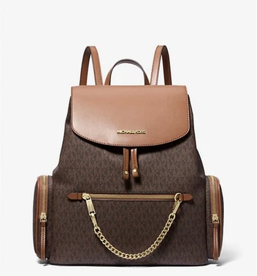 Mochila Michael Kors feminina jet set grande assinatura PVC corrente aba marrom - Imagem 1 de 4