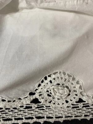 复古白色全尺寸床裙钩针花边下摆 14 英寸落 100% 棉 — 第 1/4 张图片