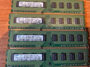 Used 8GB (2GB x 4) Samsung PC3-10600U-09-10-80 - Picture 1 of 2