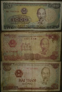 Billetes de 500 Dong (1987) y 2000 Dong y 1000 Dong (1988) 🇻🇳Vietnam  - Imagen 1 de 7
