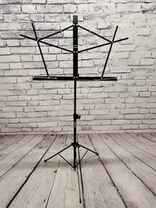 Soporte de música en el escenario  - Imagen 1 de 13