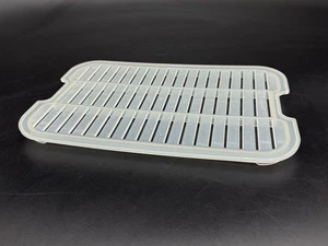 TUPPERWARE Replacement Ultra Fresh Grid Rack #1727 For #1608 #1609 #2170 #1848 - Picture 1 of 3