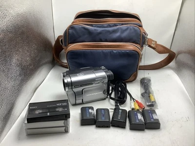 Sony Handycam DCR-TRV280 Camcorder Camera Digital 8 Bundle, Tested & Working. - Image 1 of 4
