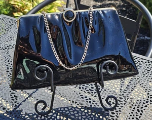 Vintage 50/60er Jahre ANDÉ schwarz Lackleder/Vinyl Geldbörse gold Metall Kettenriemen - Bild 1 von 11