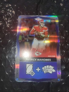 Patrick Mahomes 2025 Uno Elite NFL núcleo de lámina azul #118 Kansas City Chiefs - Imagen 1 de 2