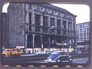 Vtg 1950s 35mm Slide - Berlin, Germany, Tauentzien Palast - Glass Mount - Picture 1 of 2