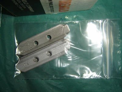 Lote de 20, Wiremold 201 Acoplamiento Galvanizado NOS Foto 1 de 2