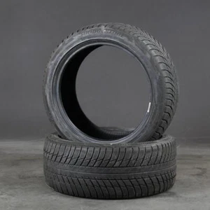 2x Winterreifen Bridgestone Blizzak LM001 225/45 R17 91H * RSC - Bild 1 von 2
