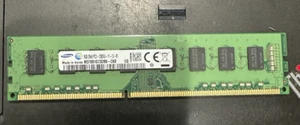 Samsung 8 GB Stick 2Rx8 PC3-12800U DDR3-1600 MHz RAM desktop (M378B1G73DB0-CK0) - Foto 1 di 3
