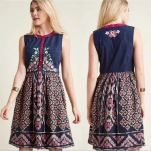 Modcloth Conversation Masterpiece A-line Dress Size Medium - Picture 1 of 11