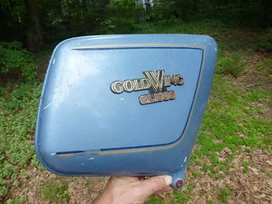 Honda Gold Wing GL1000 Light Blue RIGHT side cover - Picture 1 of 1