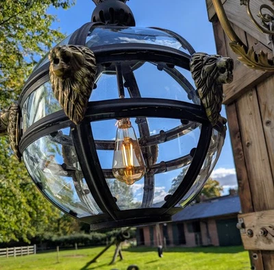 Linterna Globo Vidrio Leones Verdigris Bronce y Latón - Entrega Disponible en Reino Unido Foto 1 de 4