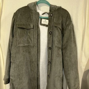 Mujer Jade y Marfil 3/4 Largo Pana Vellón Línea Verde Chaqueta Capucha y Bolsillo - Imagen 1 de 9