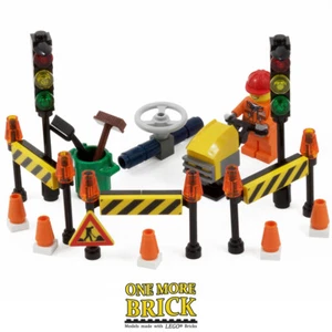 Roadworks Kit | Construction Figure & Traffic Lights | Kit Made With Real LEGO - Picture 1 of 2