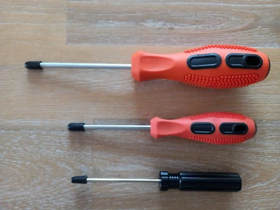 Altaya - Harley Davidson Fat Boy - 1/4 - Set de 3 Tournevis cruciforme avec Logo - Photo 1/4