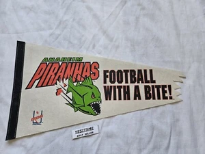 Banderín vintage de la Liga de Fútbol Americano Anaheim Piranhas desaparecido de la década de 1990 - Imagen 1 de 13