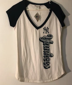 New York Yankees V-neck women's short sleeve shirt size L - Brand New WT - Picture 1 of 4