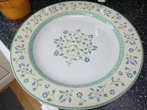 WEDGWOOD HOME ALPINE LARGE ROUND SERVING PLATTER - Picture 1 of 4