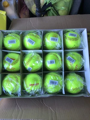 Софтбол с быстрой подачей Diamond Flyer 12rfpsc 47 12 дюймов США - 1 дюжина - Изображение 1 из 4