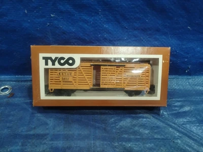 Tyco HO Scale Missouri Kansas Texas Stock Car #MKT 47152 J9 - Image 1 of 4