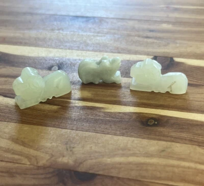 Vintage JADE CARVED RAMs Rat GOAT ZODIAC Beads Exact Lot Of 3 - Image 1 of 4