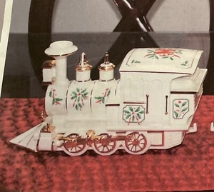 Brandneu Lenox Weihnachten Urlaub Kreuzung Zug Lokomotive Motor Neu mit Etikett - Bild 1 von 3