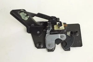 NOS - OEM Mopar - Dodge, Chrysler, Rear Lift Gate Manual Latch - CFH66403 - Bild 1 von 5