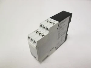 Moeller EMT6 Thermistor Machine Protection Relay 24-240VAC/DC - Picture 1 of 4