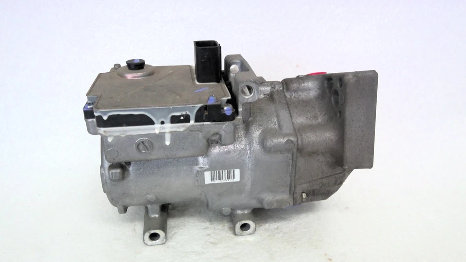 2010 - 2012 LEXUS HS250h AC AIR CONDITIONING COMPRESSOR 042000-0330 OEM - Image 1 of 4