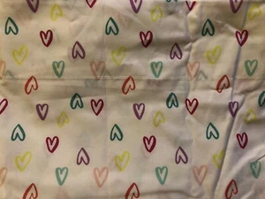  Pillowfort  Doodle Hearts   100% Cotton  TWIN size FLAT Sheet  white w/Hearts   - Picture 1 of 5