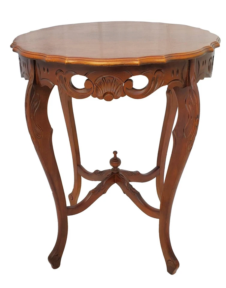 Mesa auxiliar vintage francesa tallada en nogal - tapa festoneada, patas descapotables años 30 Foto 1 de 4